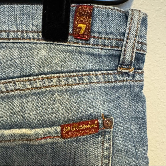 7 For All Mankind Light Blue Flare Jeans Size 27 - Picture 6 of 10